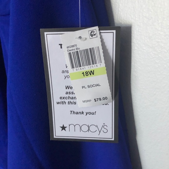 NWT Beautiful Dress!! - Picture 4 of 10